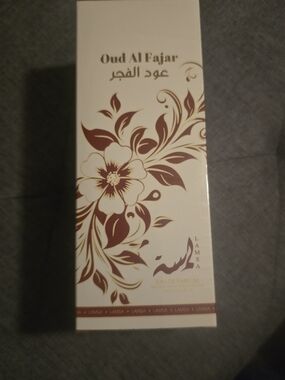Oud Al Fajar Eau de Parfum by Lamsa